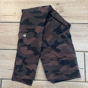 Lululemon Athletica Fast and Free Tight 28” Size 6 Brown Camo